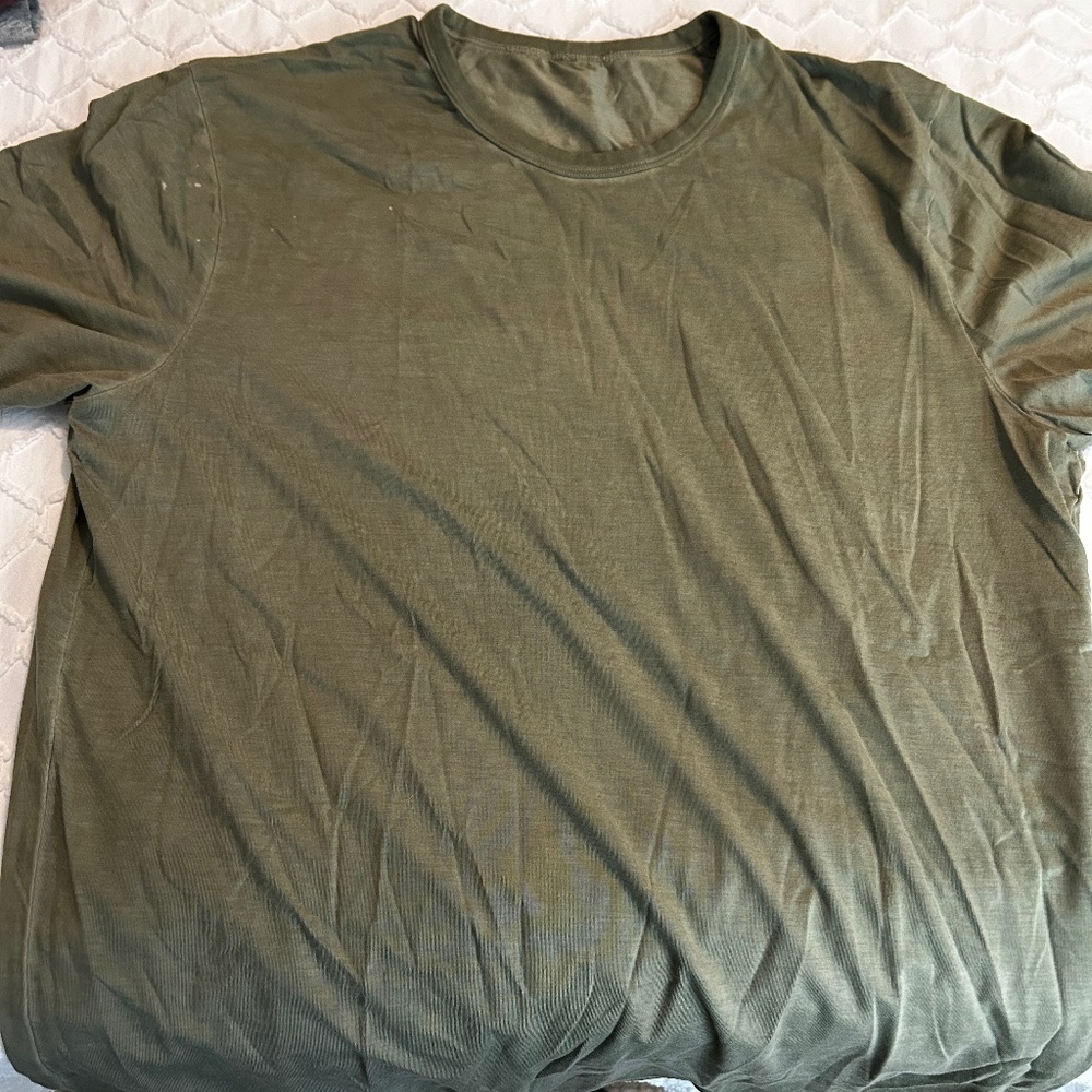 Lululemon shirt